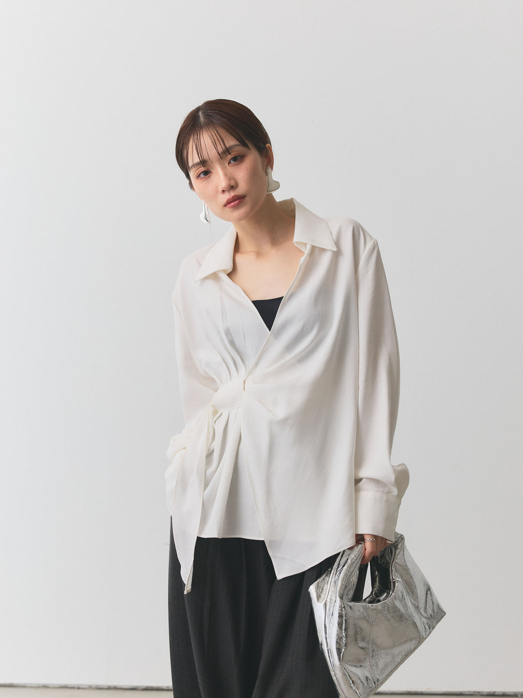 【Allure】[SET]ドレープデザインシャツ+ウールライクストライプワイドパンツ(2set)