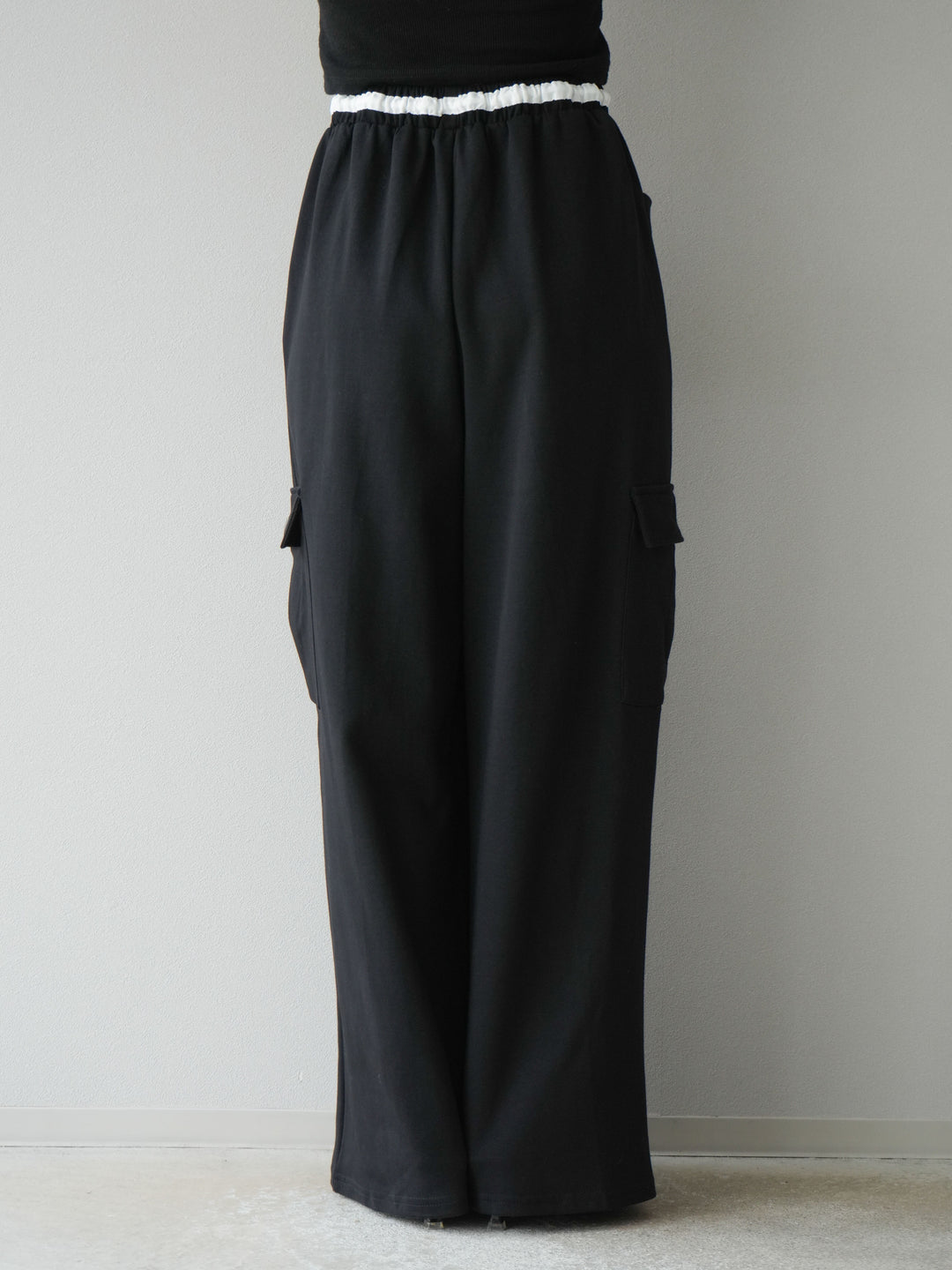 【預購】腰部側袋運動褲/黑色