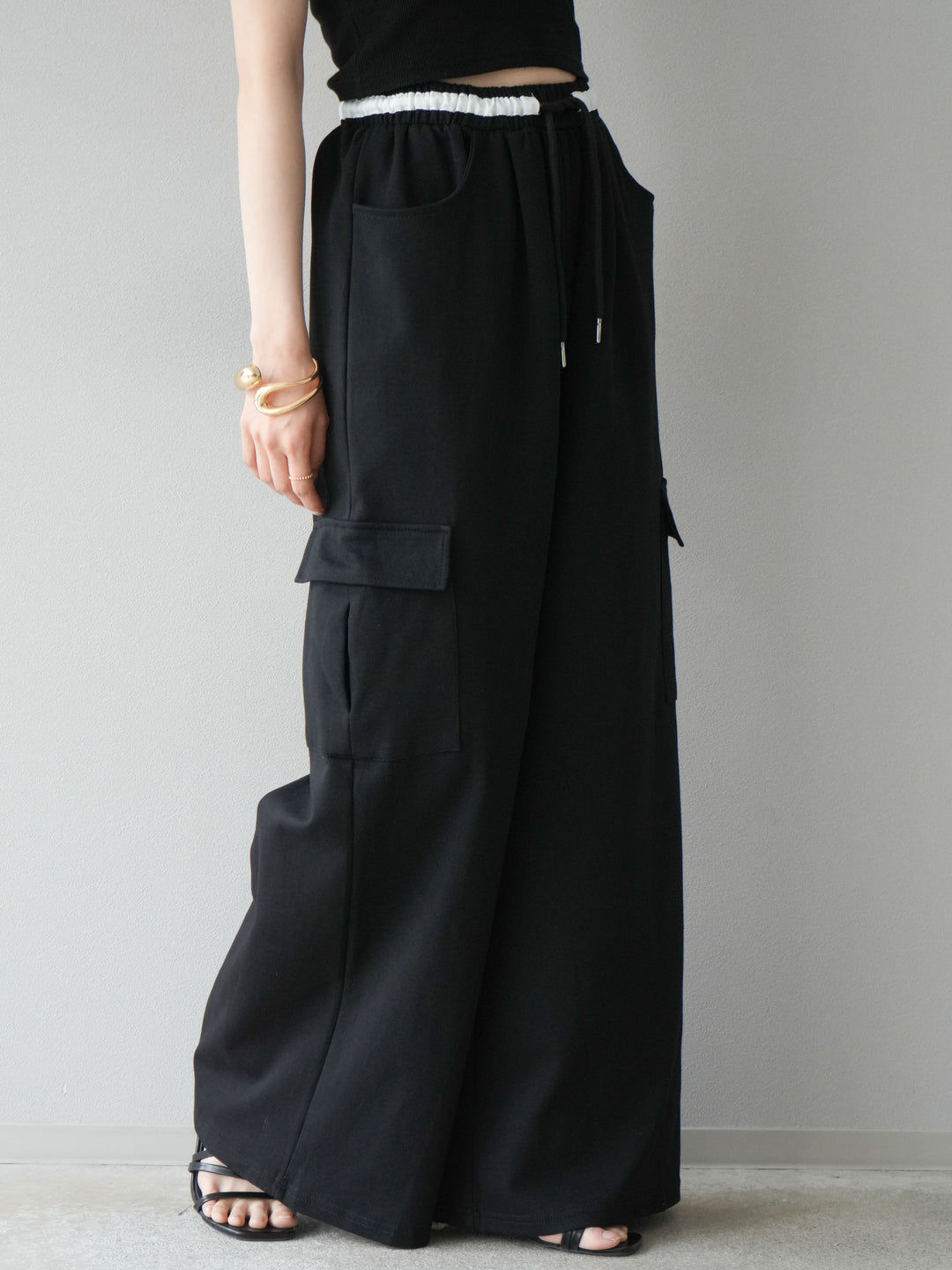 【預購】腰部側袋運動褲/黑色