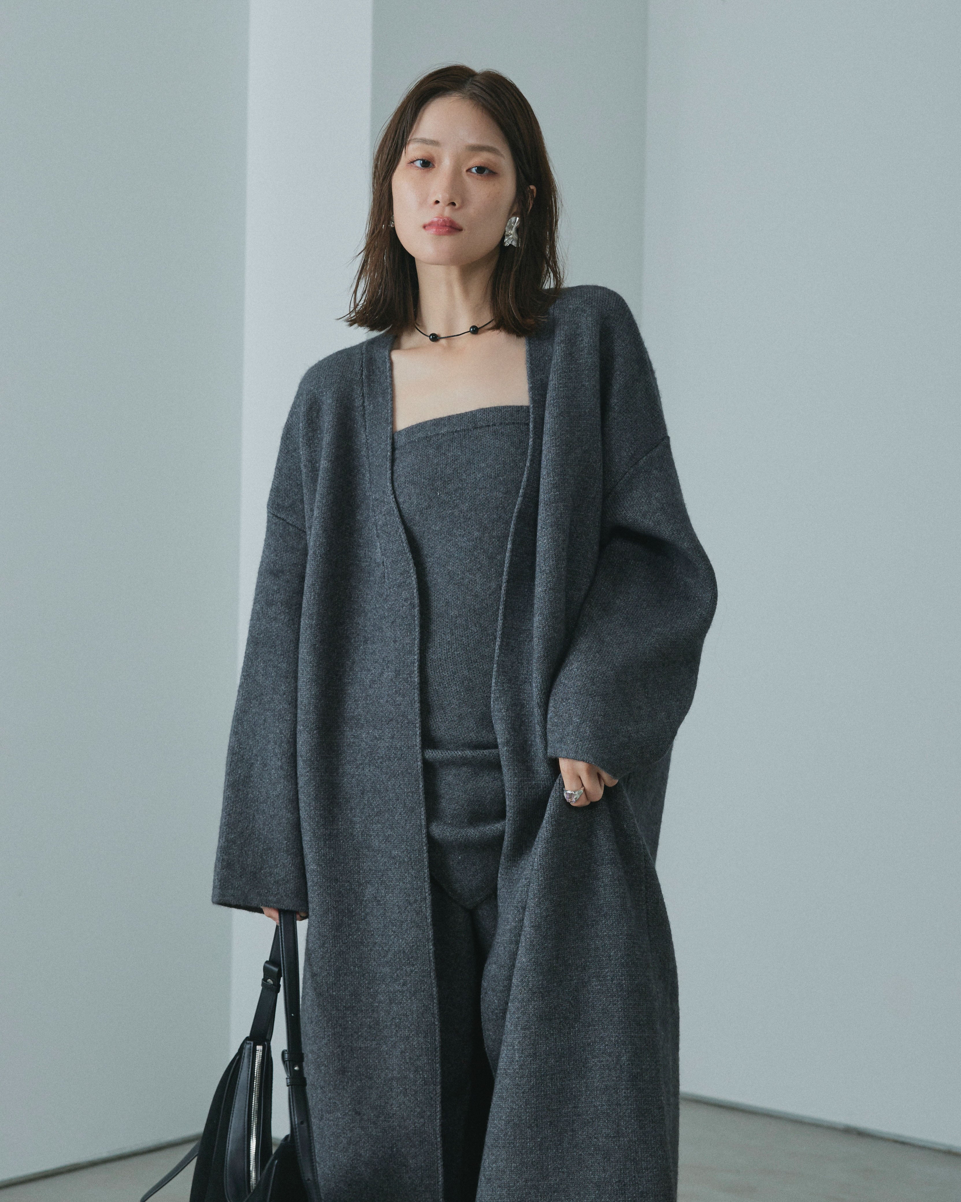 45rpm ガウンコート ロングコート ニット 縮絨ウール チャコールグレー L 予約]ニットロングガウン/charcoal – Lumier