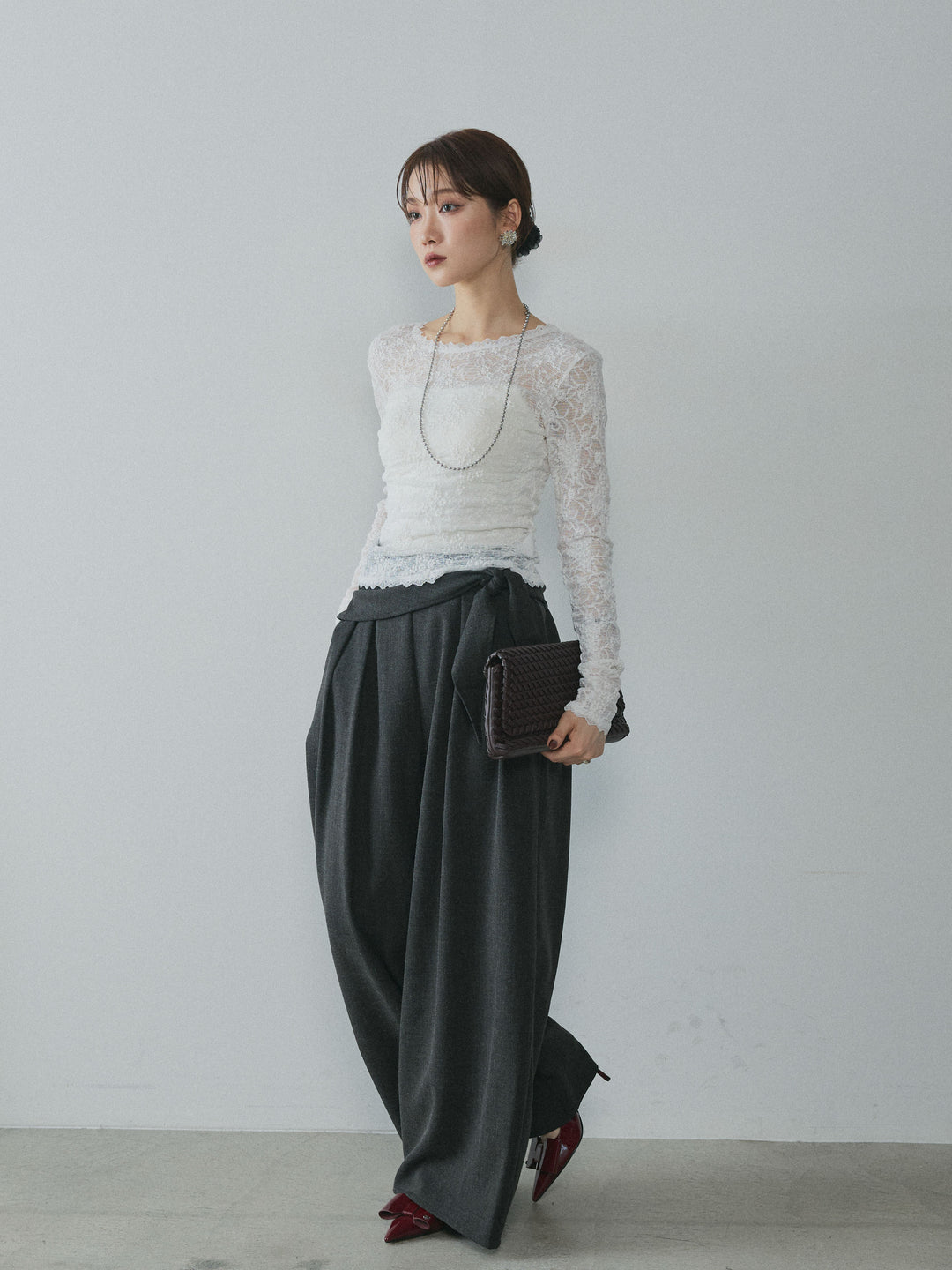 【Allure】[SET]バックオープンレーストップス+スカーフ付ワイドパンツ(2set)