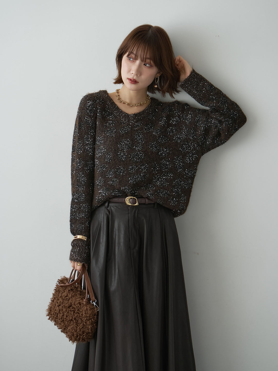 [SET]レオパードスパンコールニットトップス+レザータッチフレアスカート(2set)