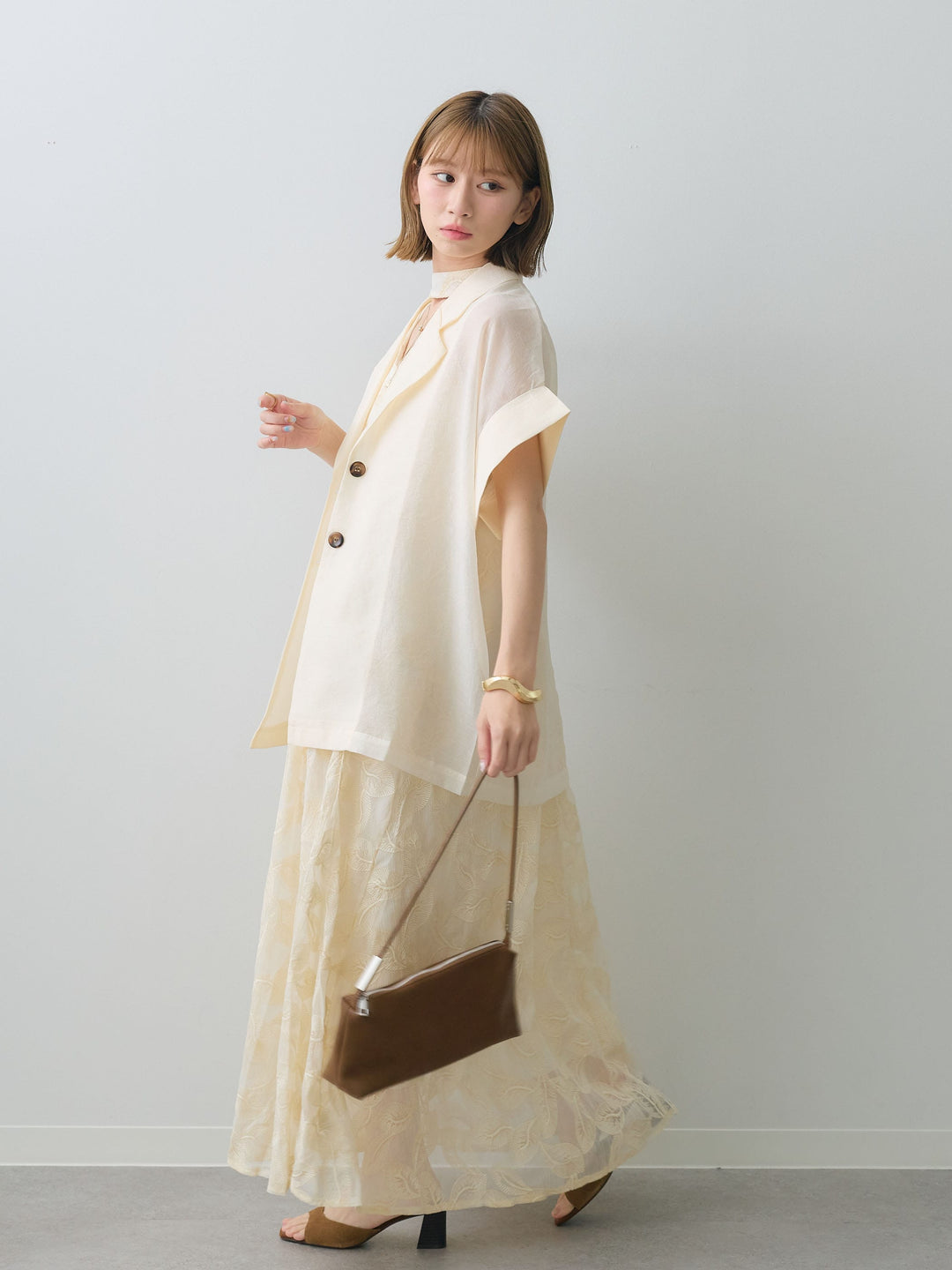 【套裝】葉子刺繡吊帶洋裝+透視寬鬆短袖外套（兩件套）