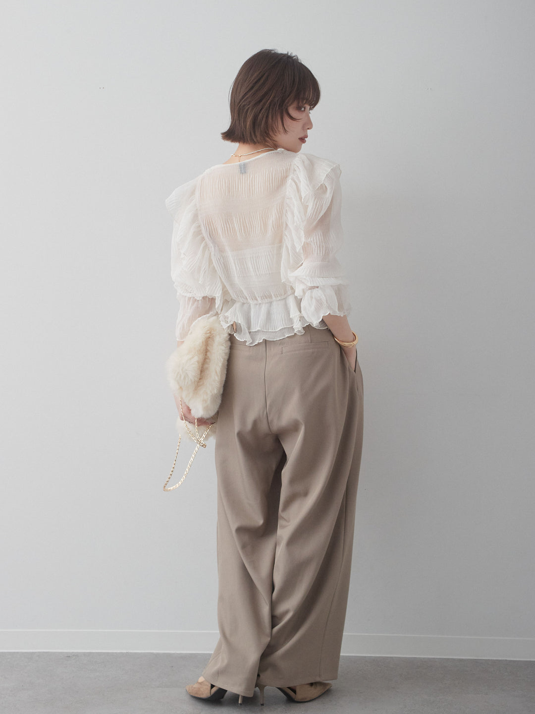 [SET]シアーフリルペプラムブラウス+ツイルタックワイドパンツ(2set)