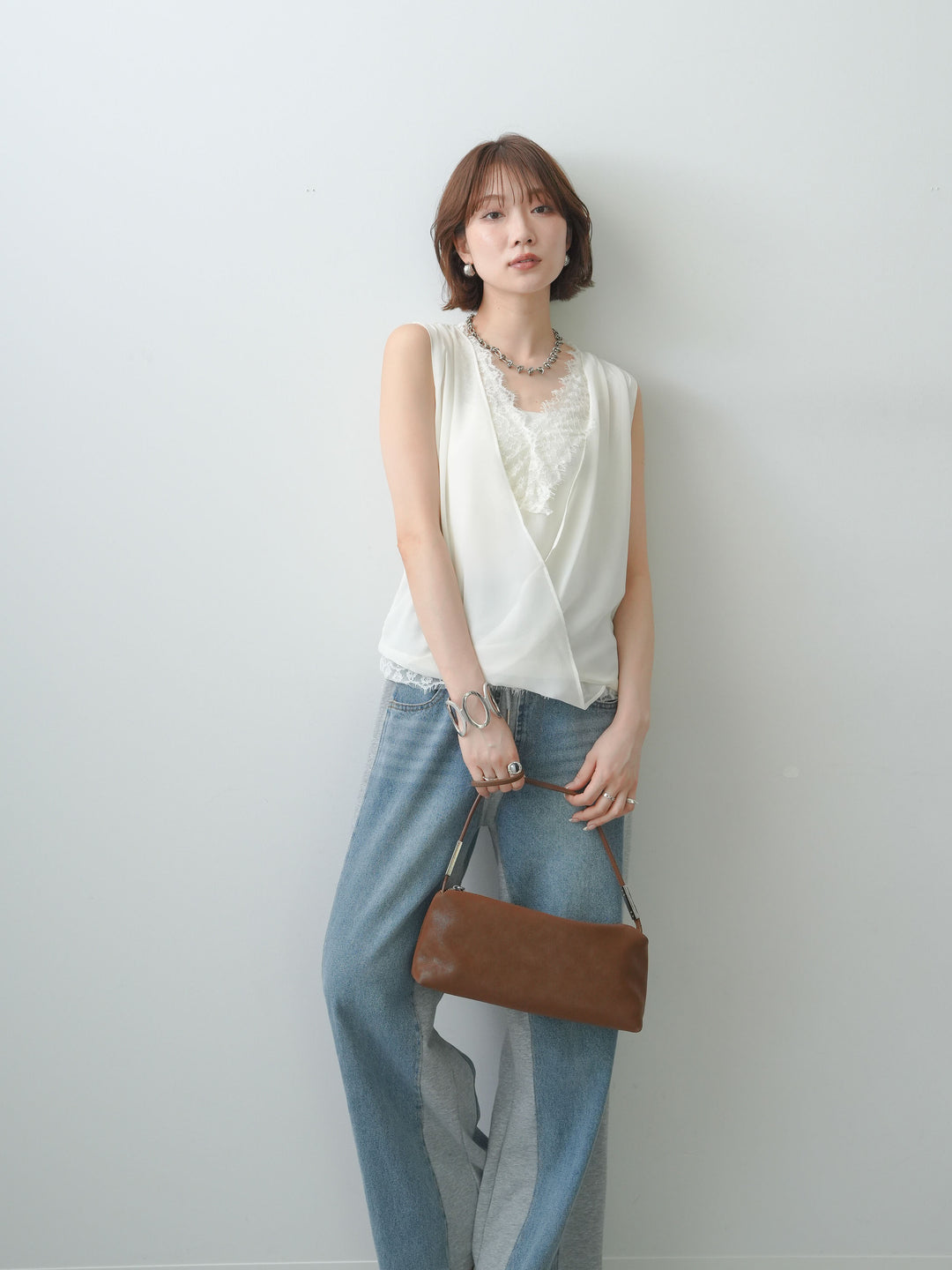 [SET]レースレイヤードカシュクールノースリブラウス+デニム切替スウェットパンツ(2set)
