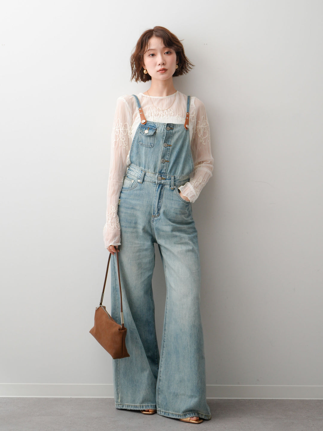[予約]レザーコンビストラップデニムサロペット/lightblue