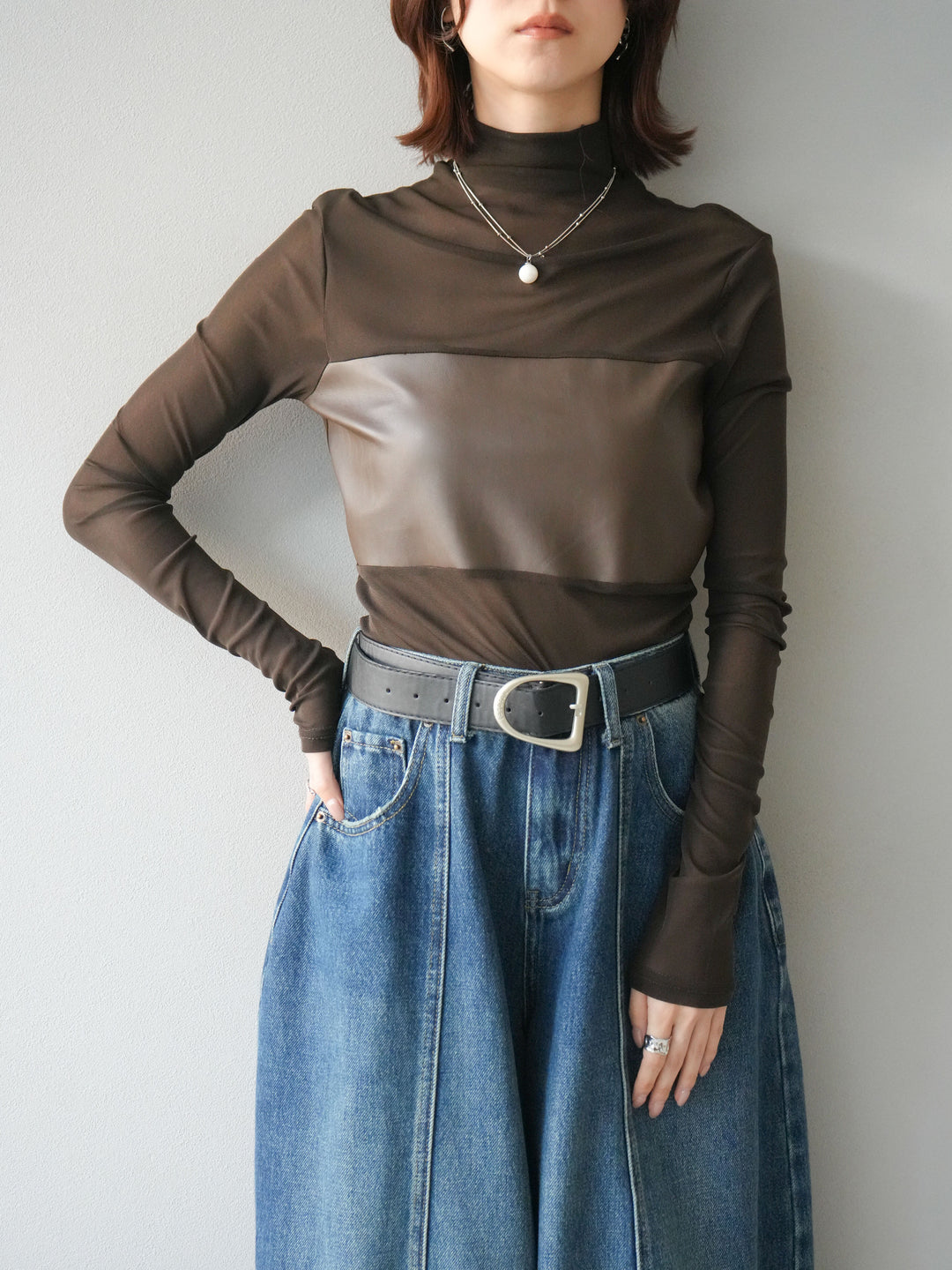 [予約]レザー切替プチネックシアートップス/khaki