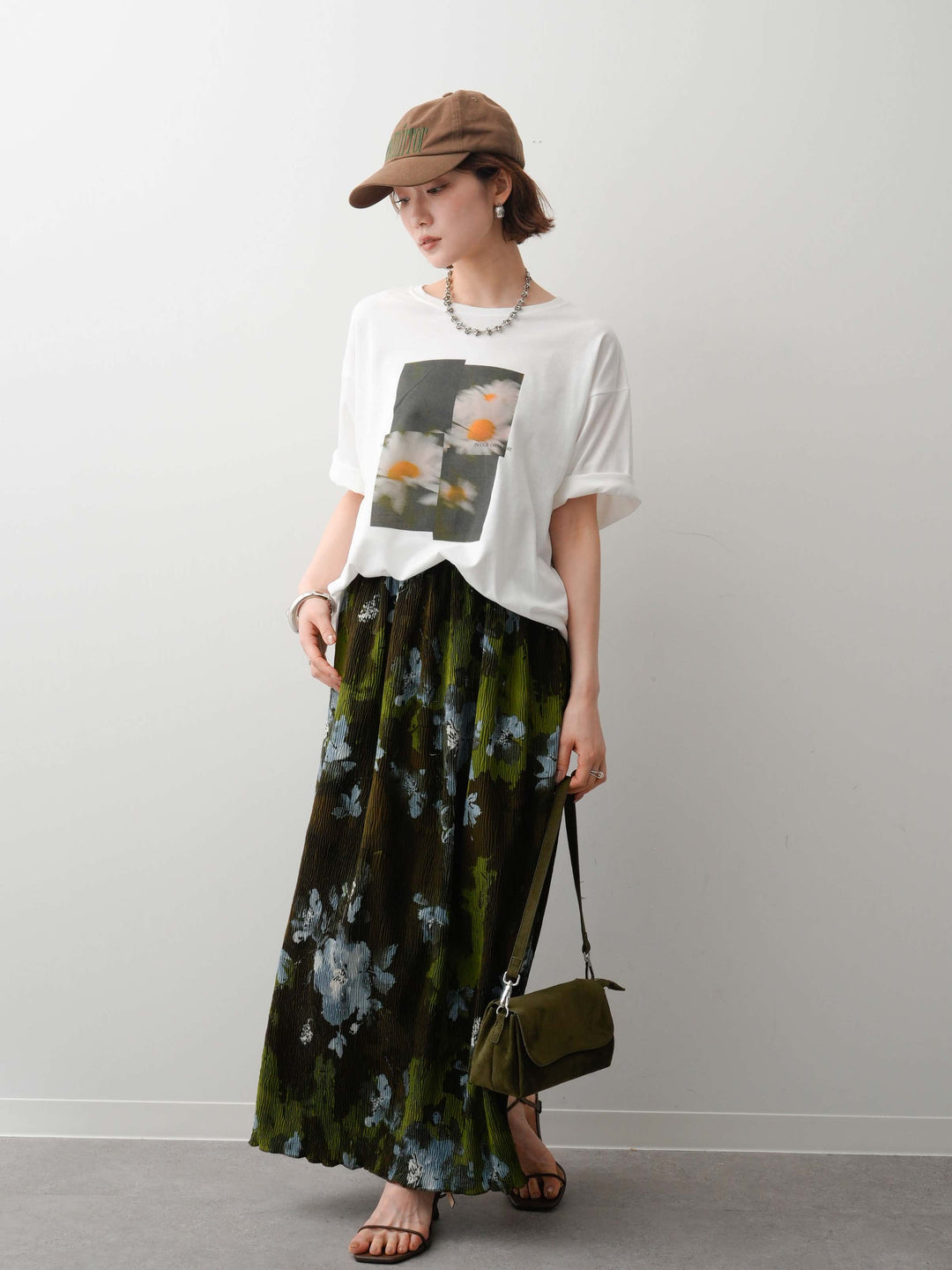 【着回しセット】フラワーフォトTEE+フラワープリントドレープタックパンツ+フラワープリントIラインギャザースカート(3set)
