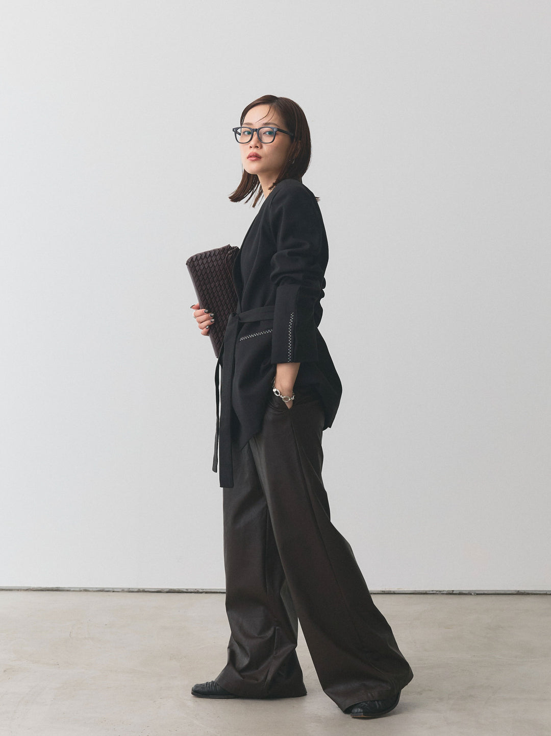 【Allure】[SET]モチーフ付Uネックシアーカットソー+モチーフ付Uネックシアーカットソー(2set)