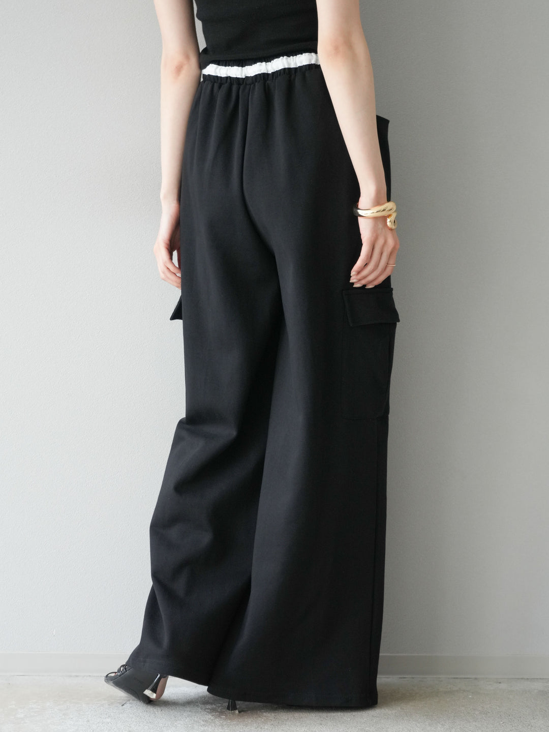 【預購】腰部側袋運動褲/黑色