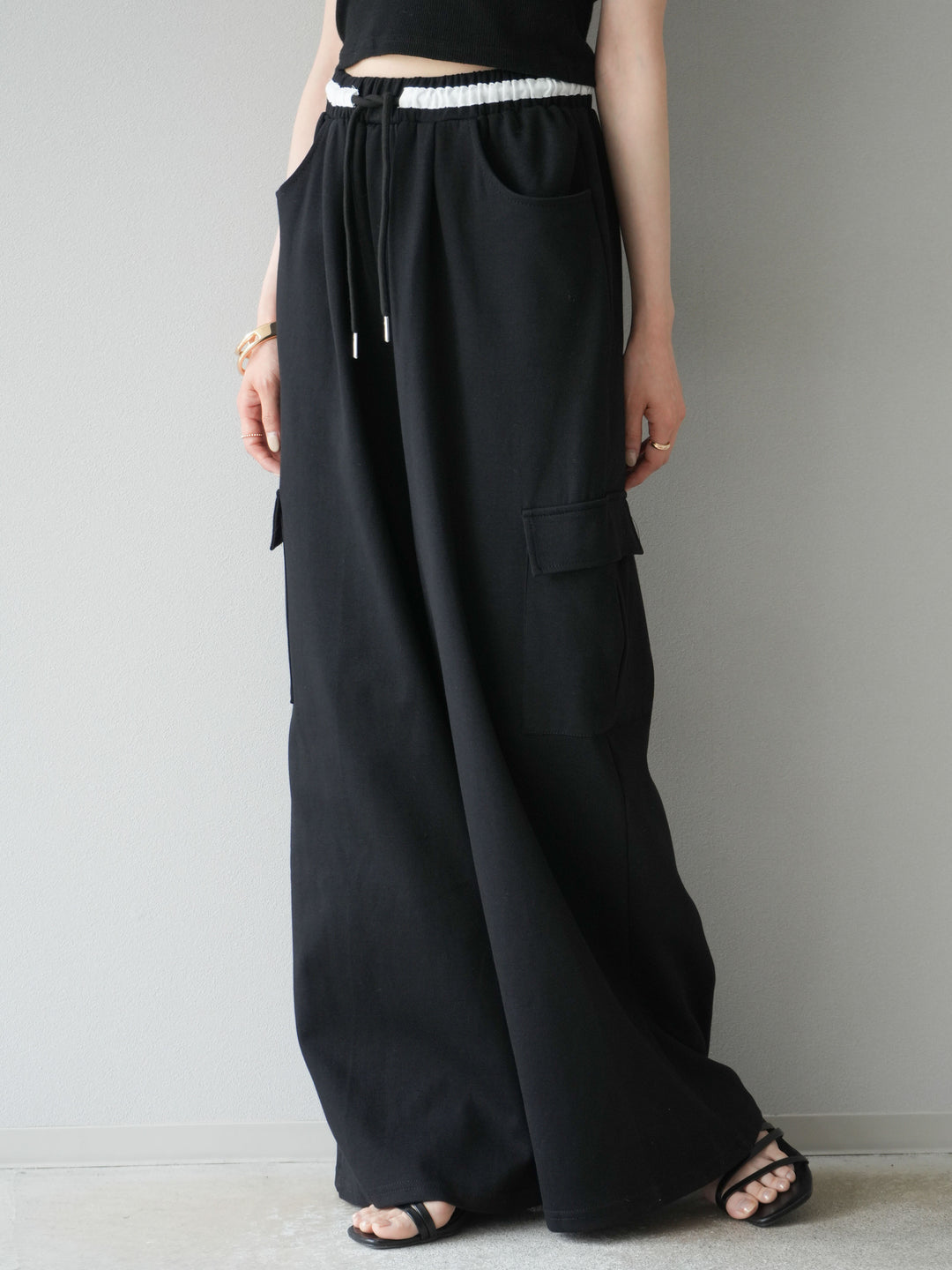 【預購】腰部側袋運動褲/黑色