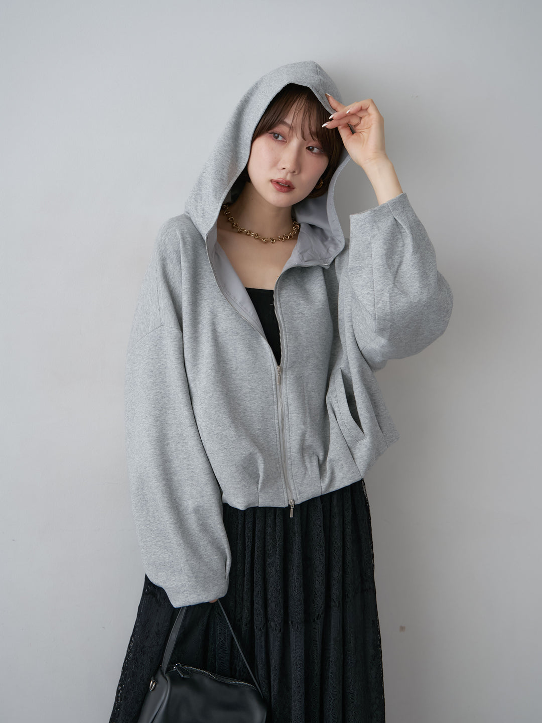 [SET]タックギャザースウェットフーディー+カップ付テレコリブベアキャミソール+ベロアレースドレープフレアスカート(3set)