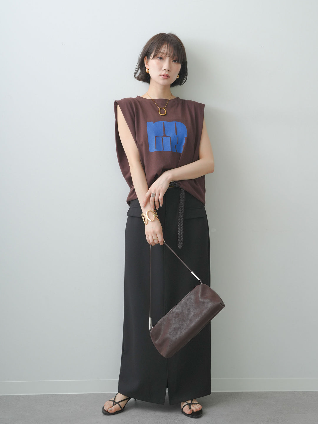 [SET]ショルダータックノースリーブオーバーTEE+ショルダータックノースリーブオーバーTEE+クレープデシンフラップ付きストレートスカート(3set)