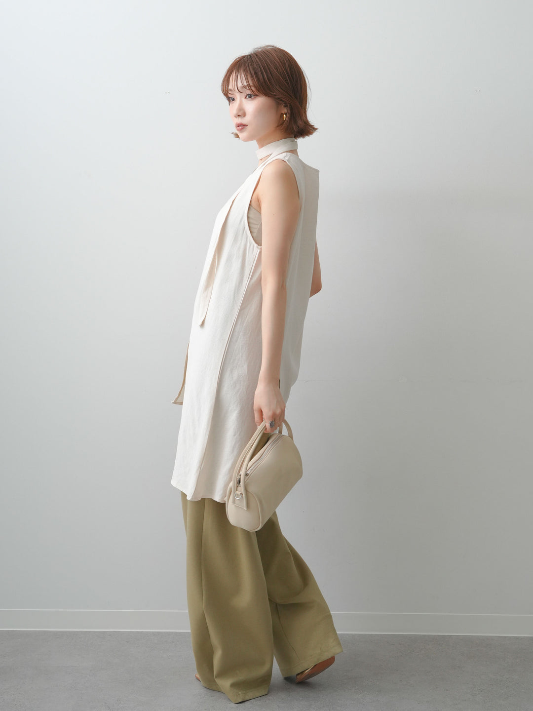 [SET]タイ付アシメヘムノースリトップス+リラックスドレープスウェットパンツ(2set)