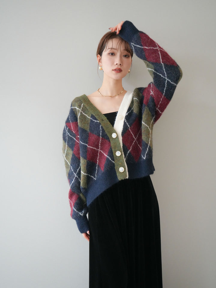 [予約]配色アーガイル柄ニットカーディガン/green