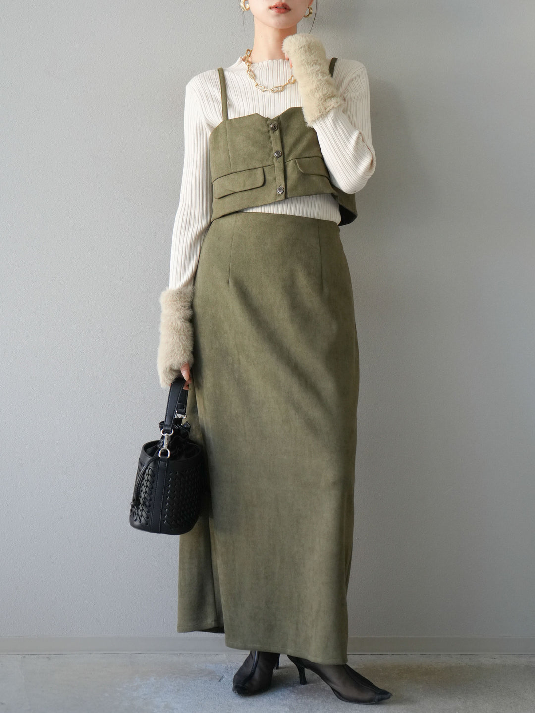 [SET]スウェードビスチェ+スウェードIラインスカート(2set)