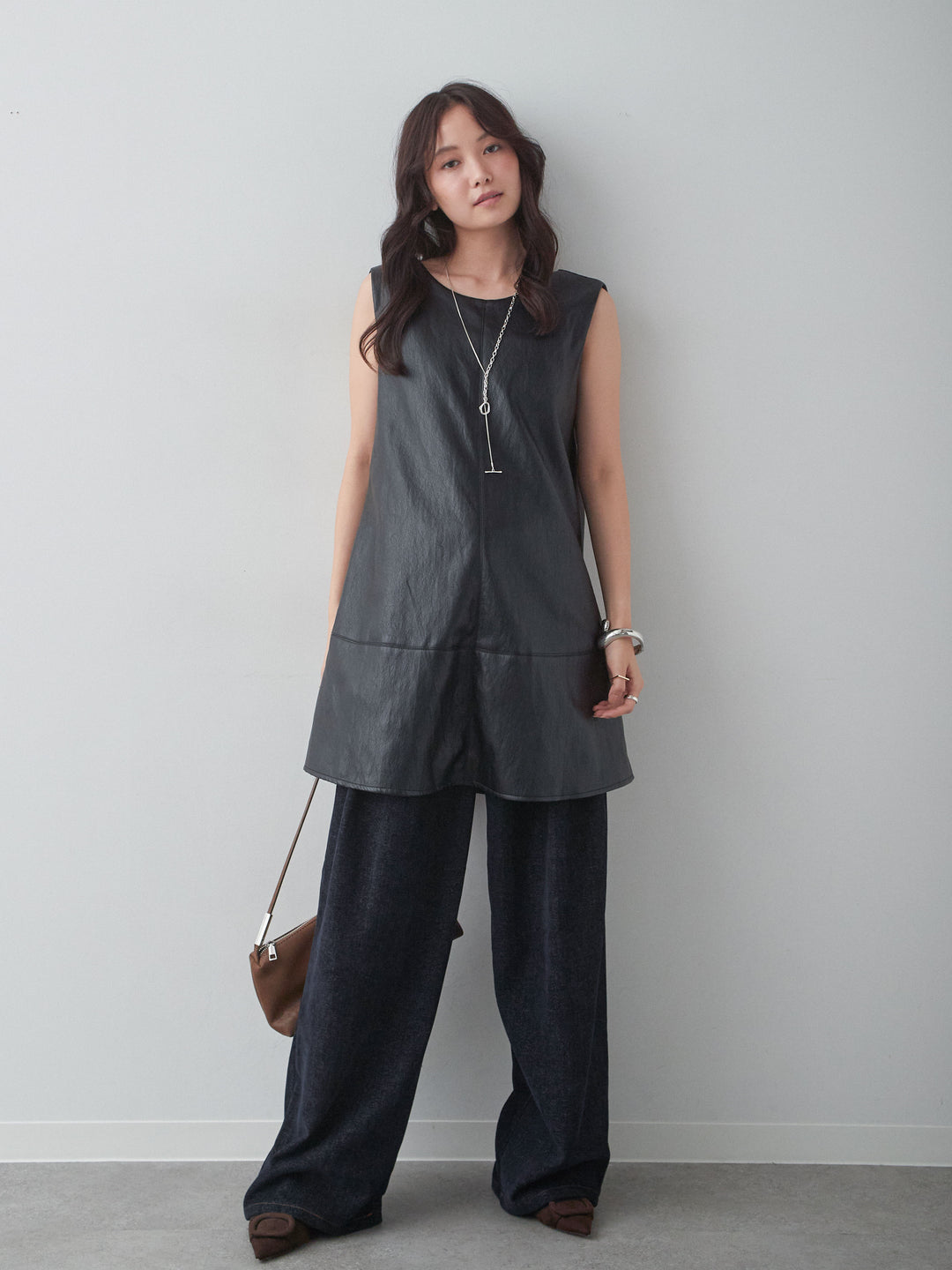 [SET]レザータッチミニワンピース+ベロアデニムタックワイドパンツ(2set)