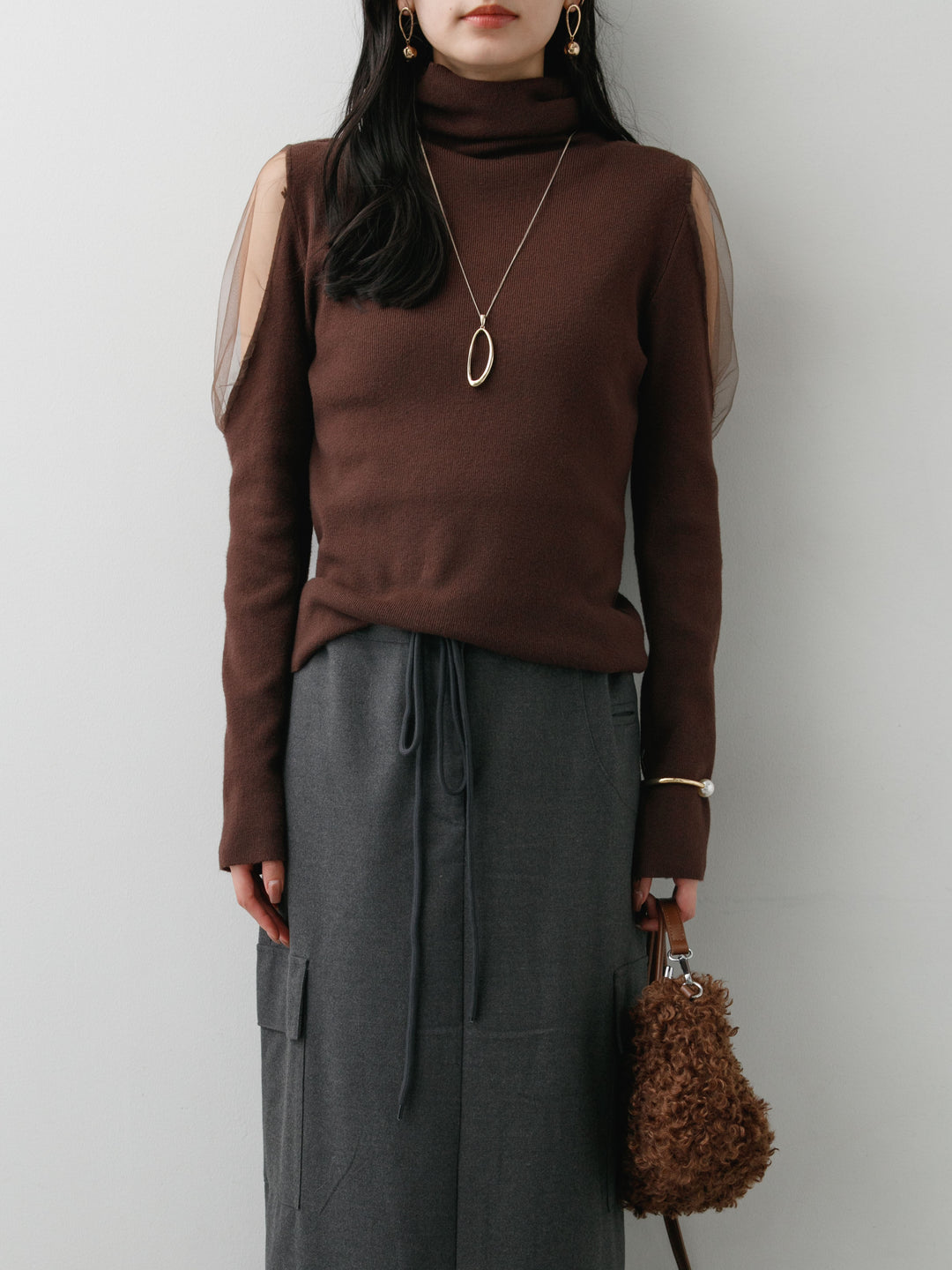 [予約]ショルダーチュールハイネックニットトップス/brown