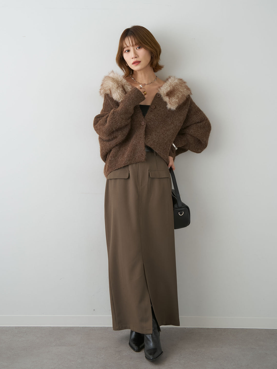 [SET]ファーカラードルマンリブニットカーディガン+クレープデシンフラップ付きストレートスカート(2set)