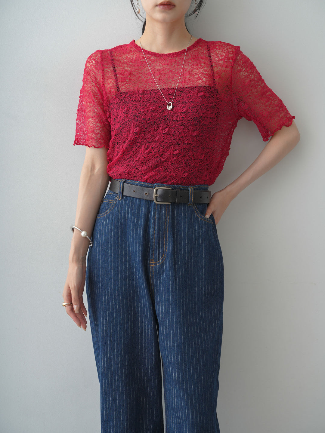 [予約]フラワーモチーフレーストップス/red
