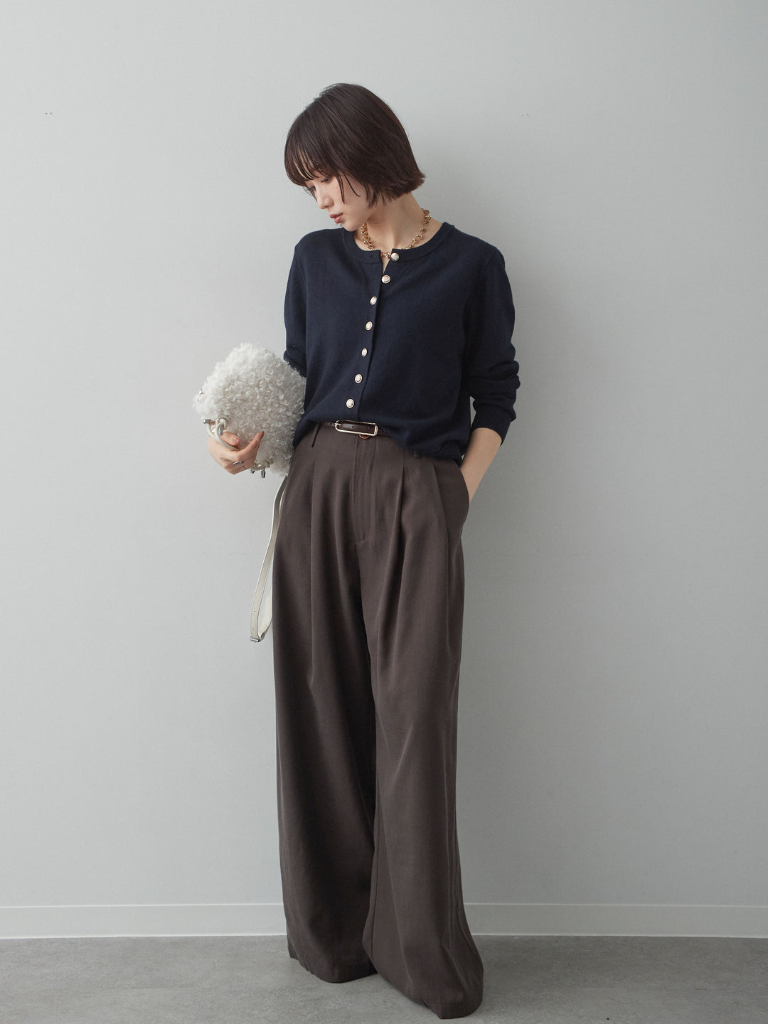 [SET]ゴールドボタンニットカーディガン+ツータックドレープストレートパンツ(2set)
