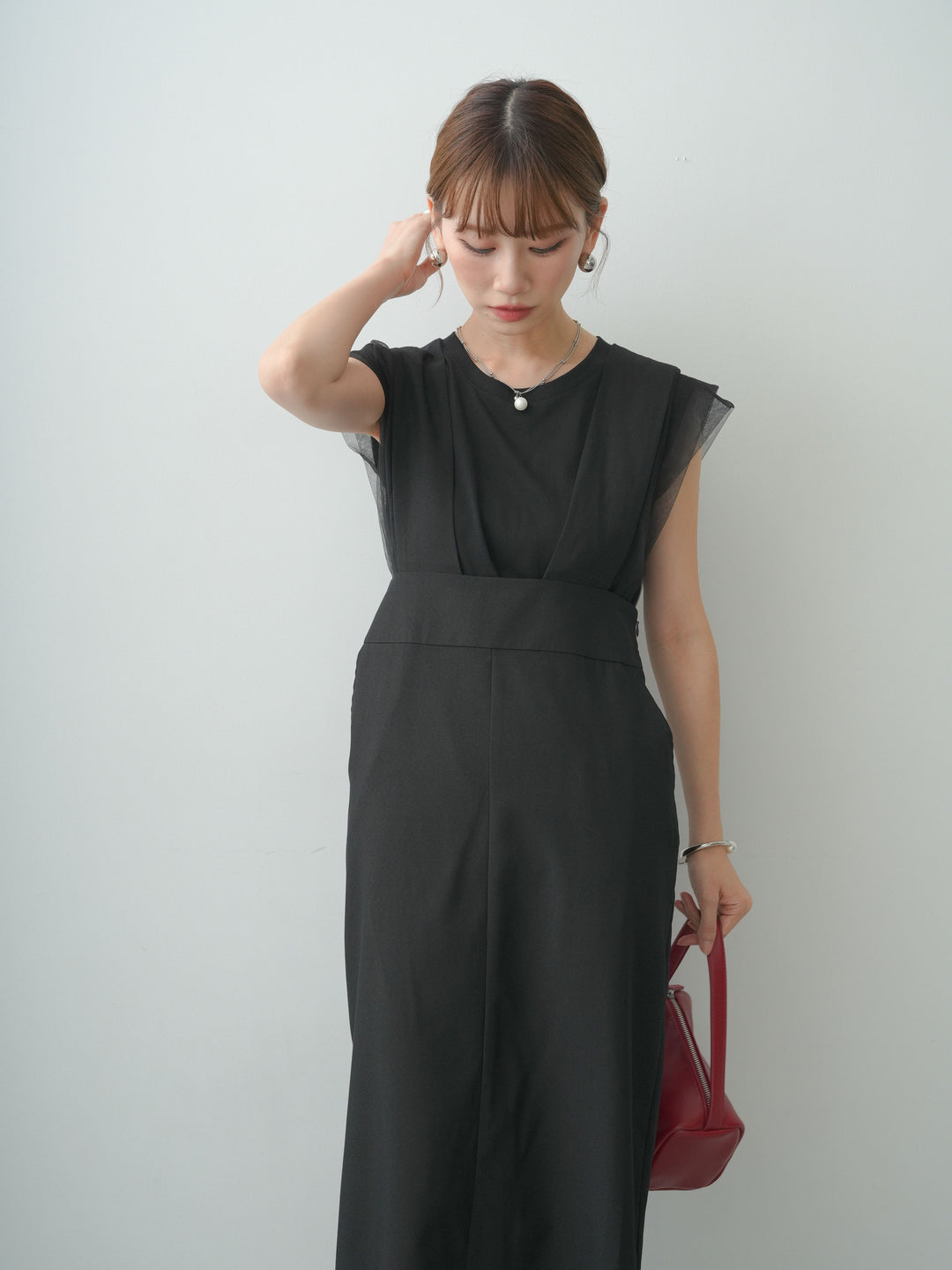 [SET]Iラインライトジャンパースカート+ショルダーチュールノースリTEE(2set)