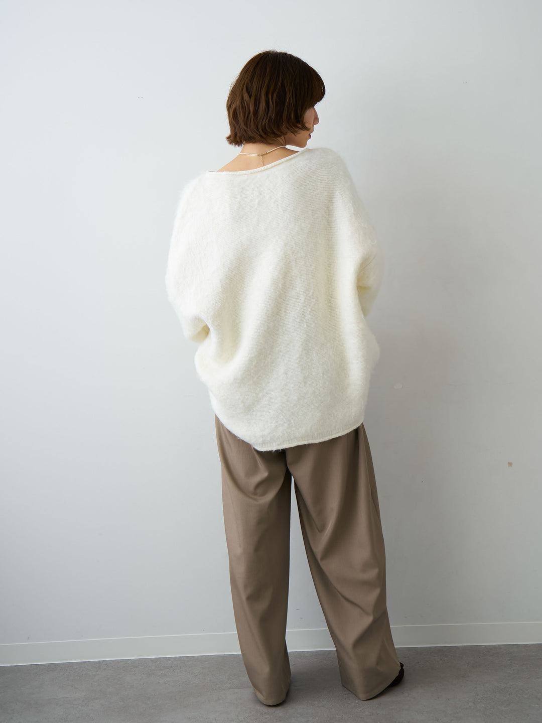 [SET]ボートネックシャギーオーバーニットトップス+ツイルタックワイドパンツ(2set)