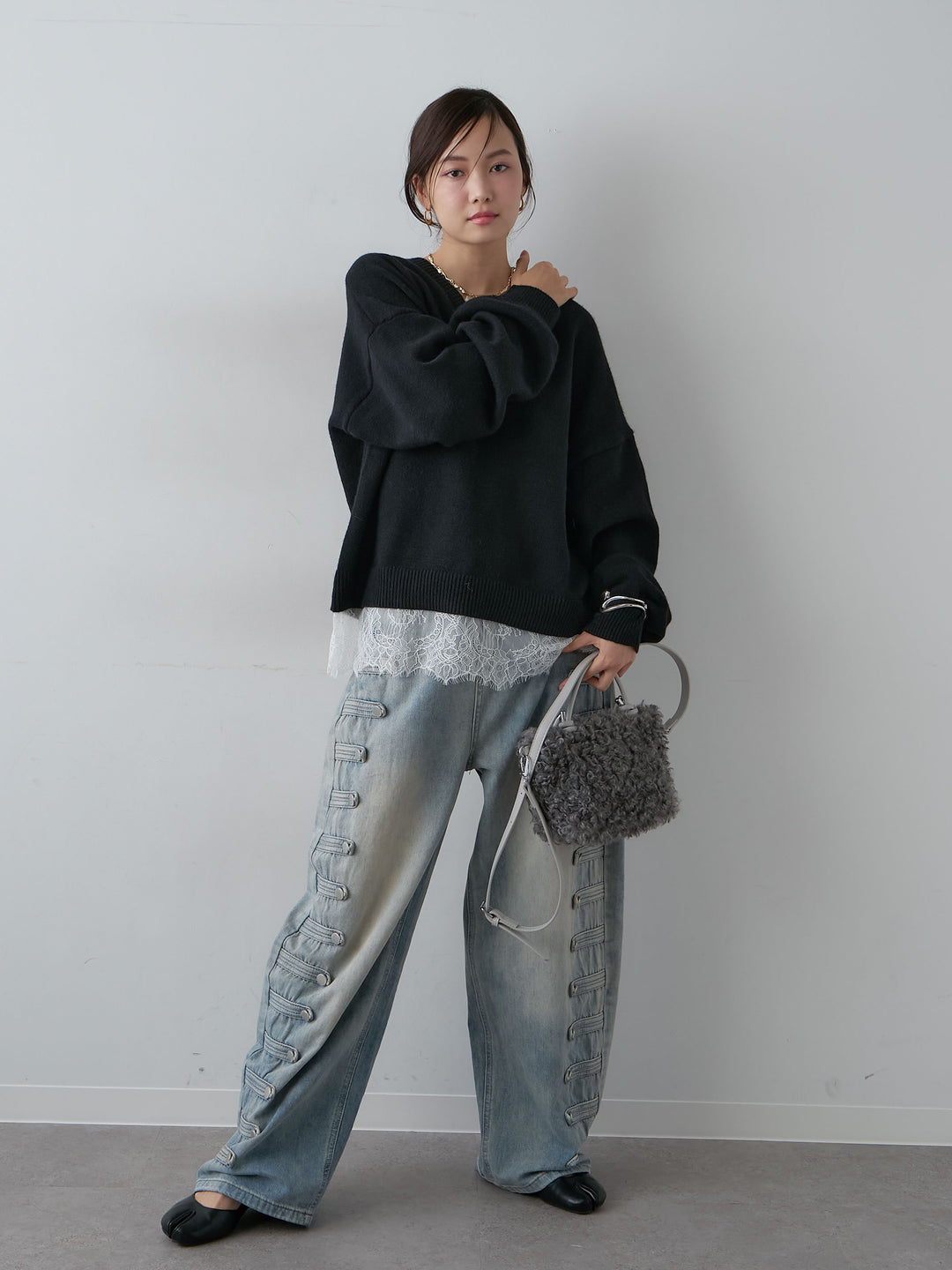[SET]アルパカタッチレースドッキングVネックニットトップス+ナポレオンライトウォッシュワイドデニム(2set)