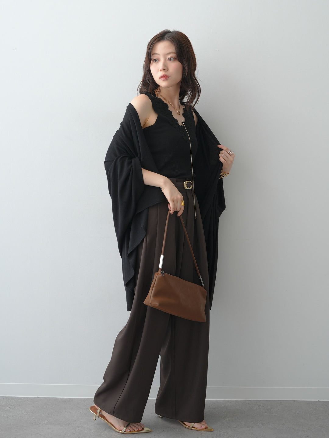 [SET]レースデザインVネックノースリニットトップス＆ケープSET(2SET)+ツイルタックコクーンパンツ(2set)