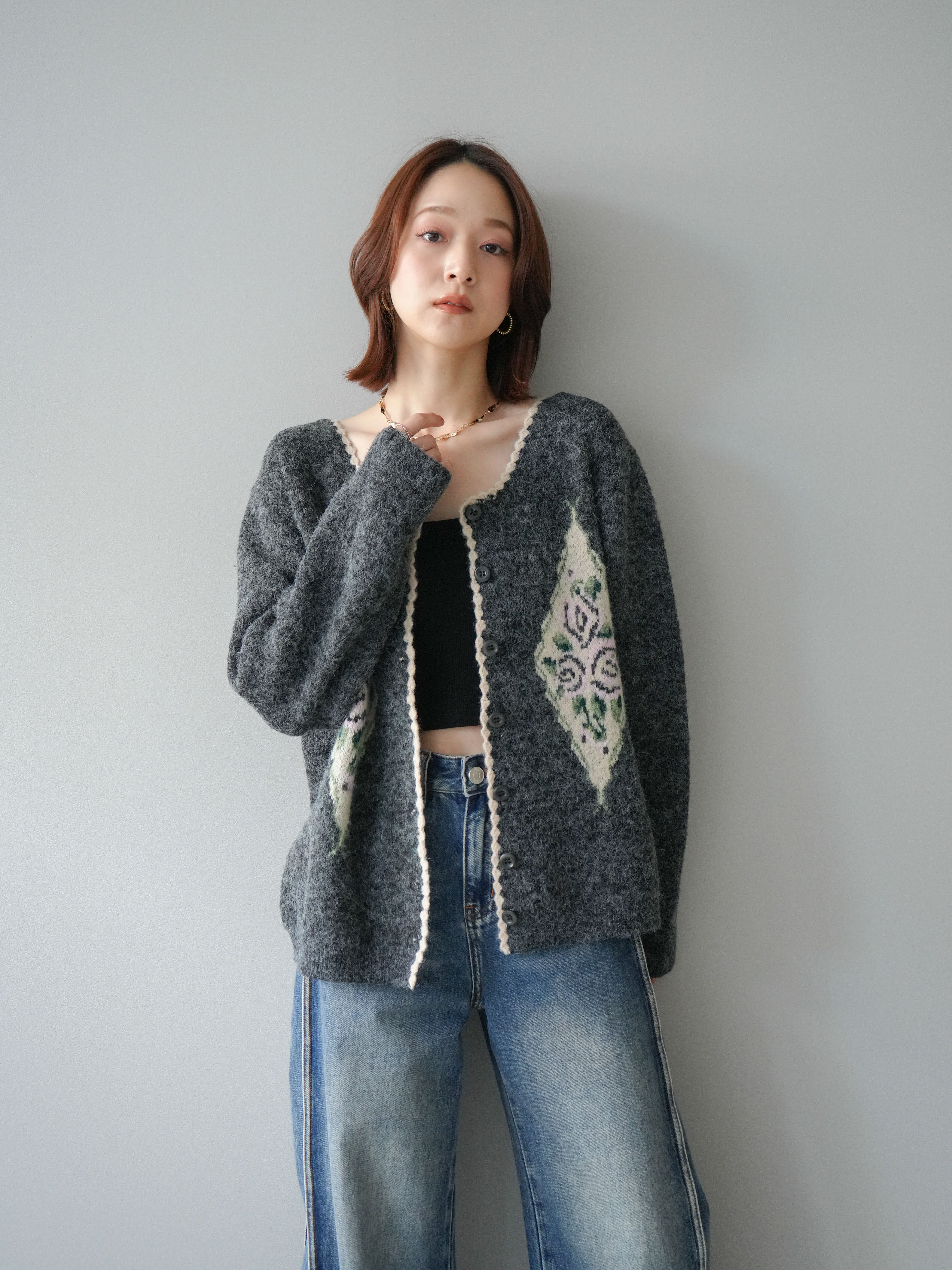 予約]アンティークフラワージャガードニットカーディガン/charcoal