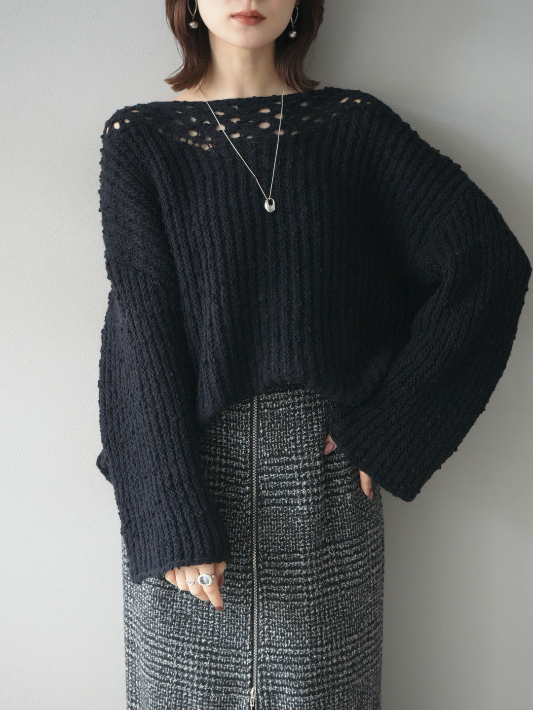 [予約]ボートネック透かし編みニットプルオーバー/navy