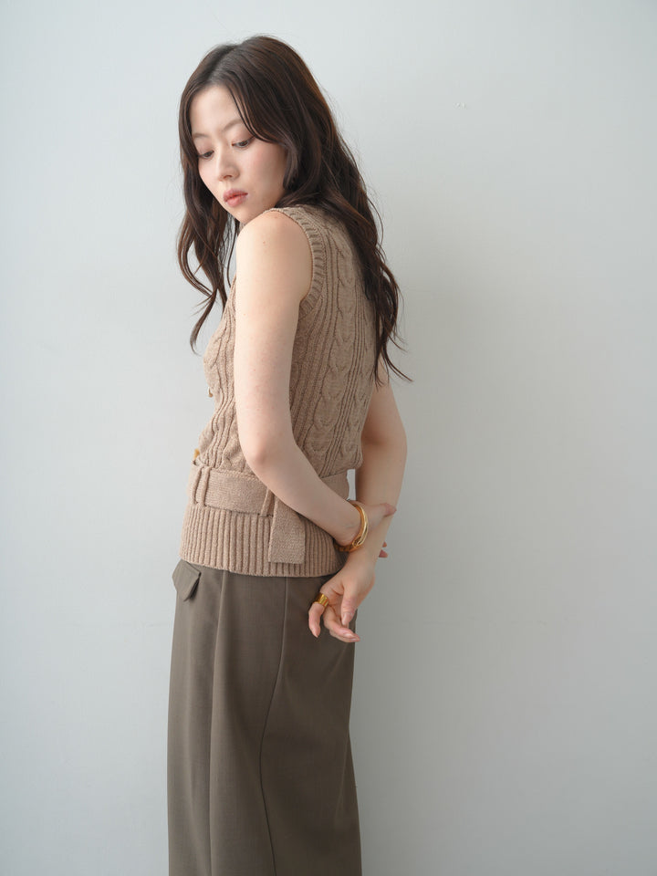[SET]ベルト付ケーブルノースリニットトップス+クレープデシンフラップ付きストレートスカート(2set)