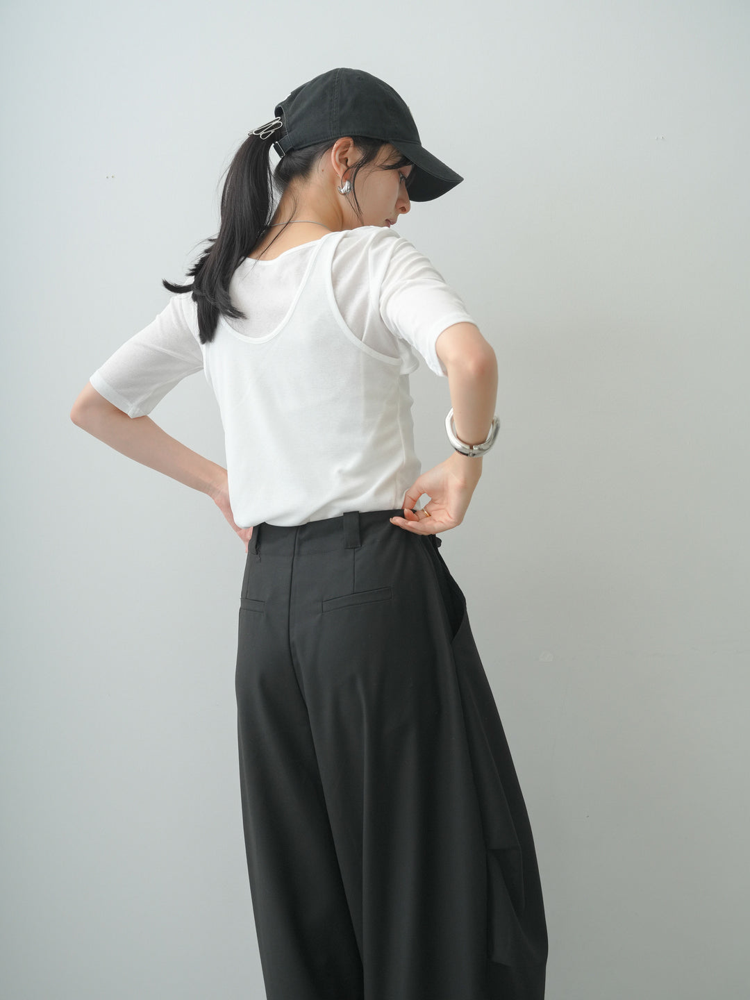 [SET]前後2wayシアーアシメレイヤード風TEE+ベルトループカーブタックワイドパンツ(2set)
