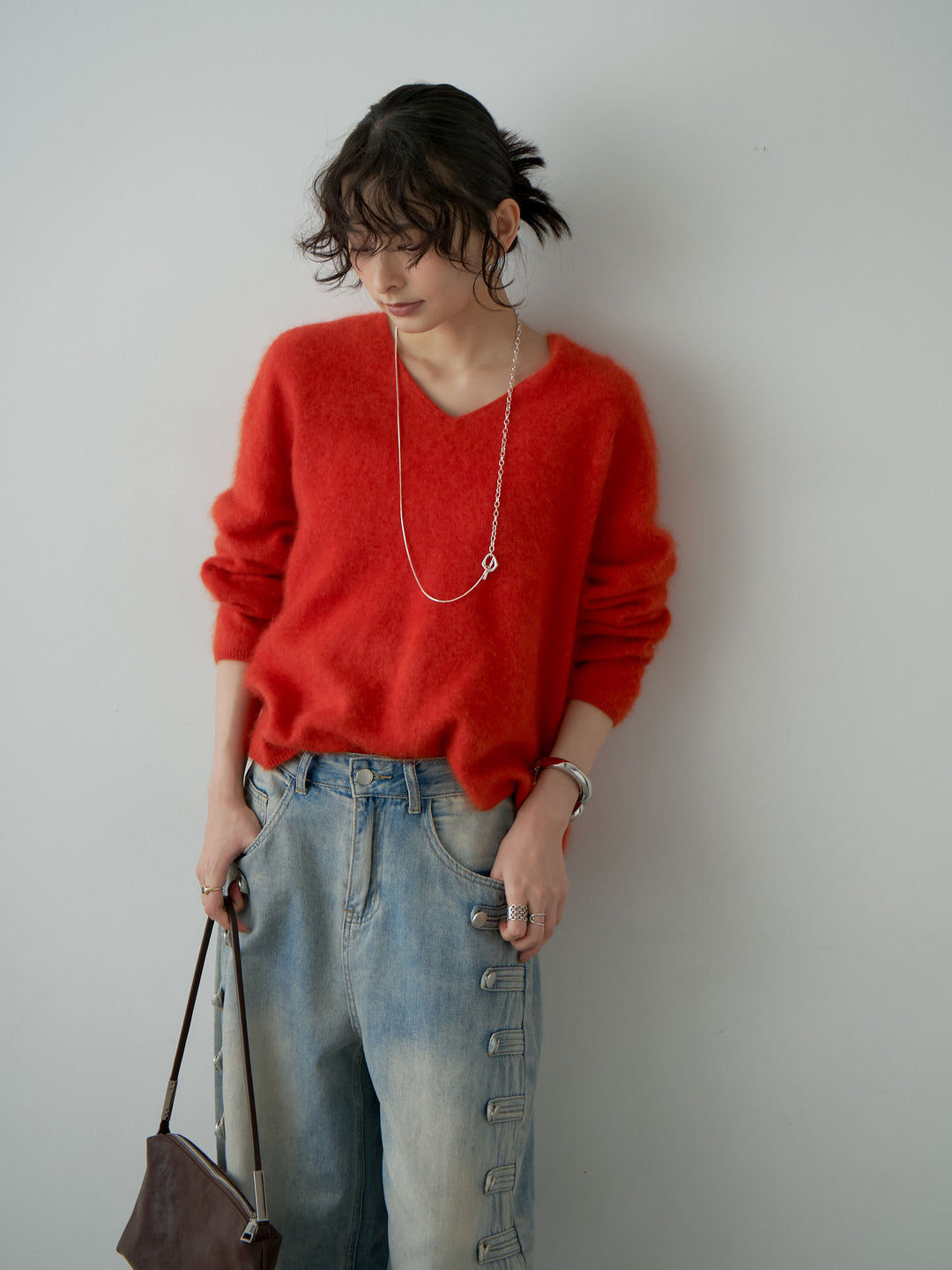 [予約]カシミア混フェザータッチVネックニットトップス/orange