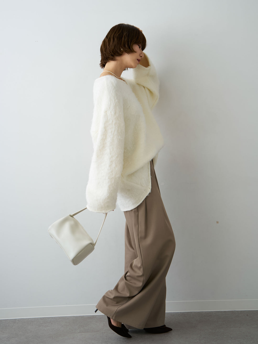 [SET]ボートネックシャギーオーバーニットトップス+ツイルタックワイドパンツ(2set)