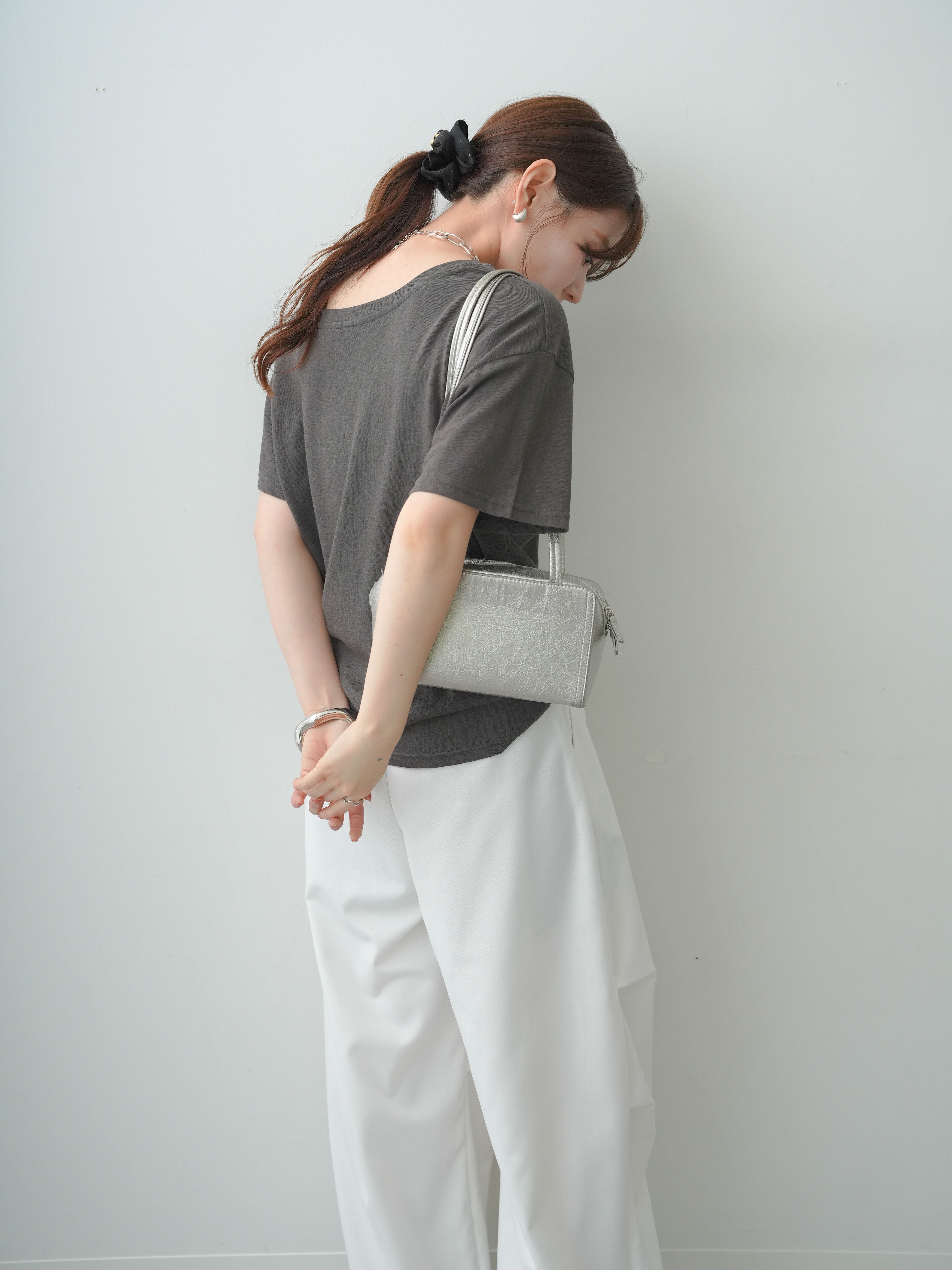 SET]ワイドネックプリントTEE+ベルトループカーブタックワイドパンツ