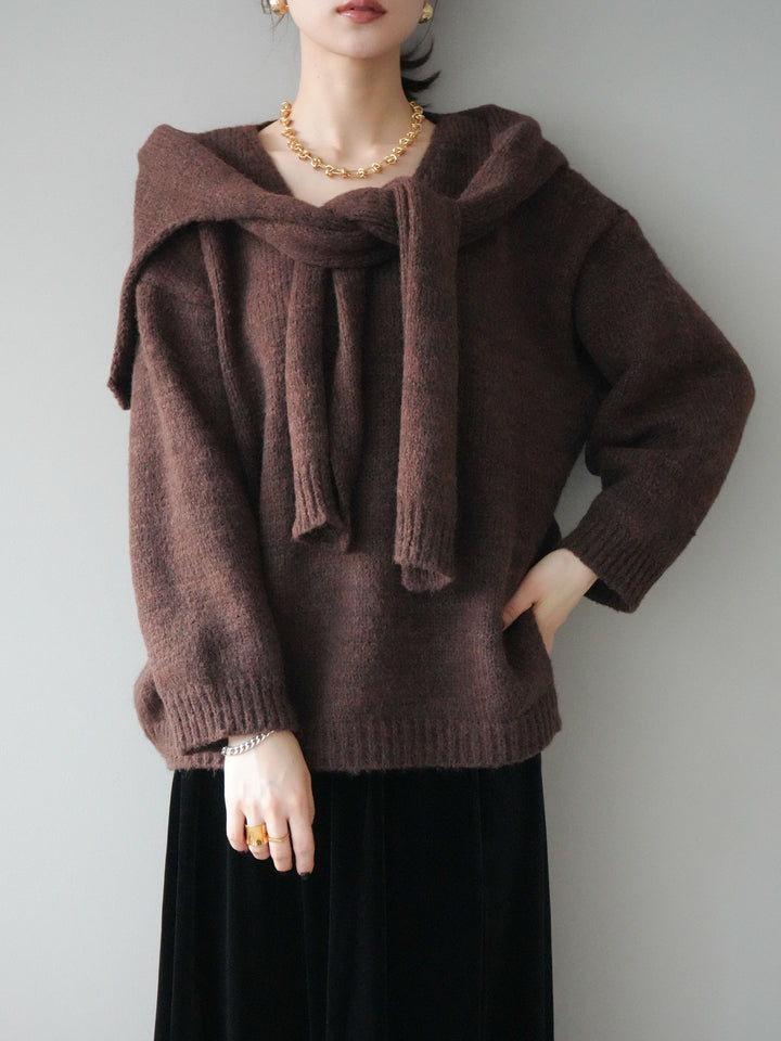 [予約]ストール付きVネックニットプルオーバー/brown