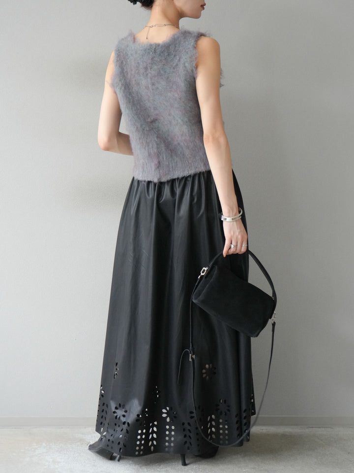 [予約]フラワーパンチングレザースカート/ブラック