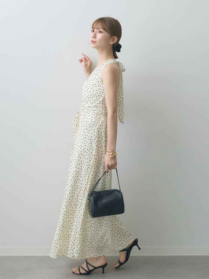 [SET]ホルターネックドット柄シャーリングデザインワンピース+ホルターネックドット柄シャーリングデザインワンピース(2set)