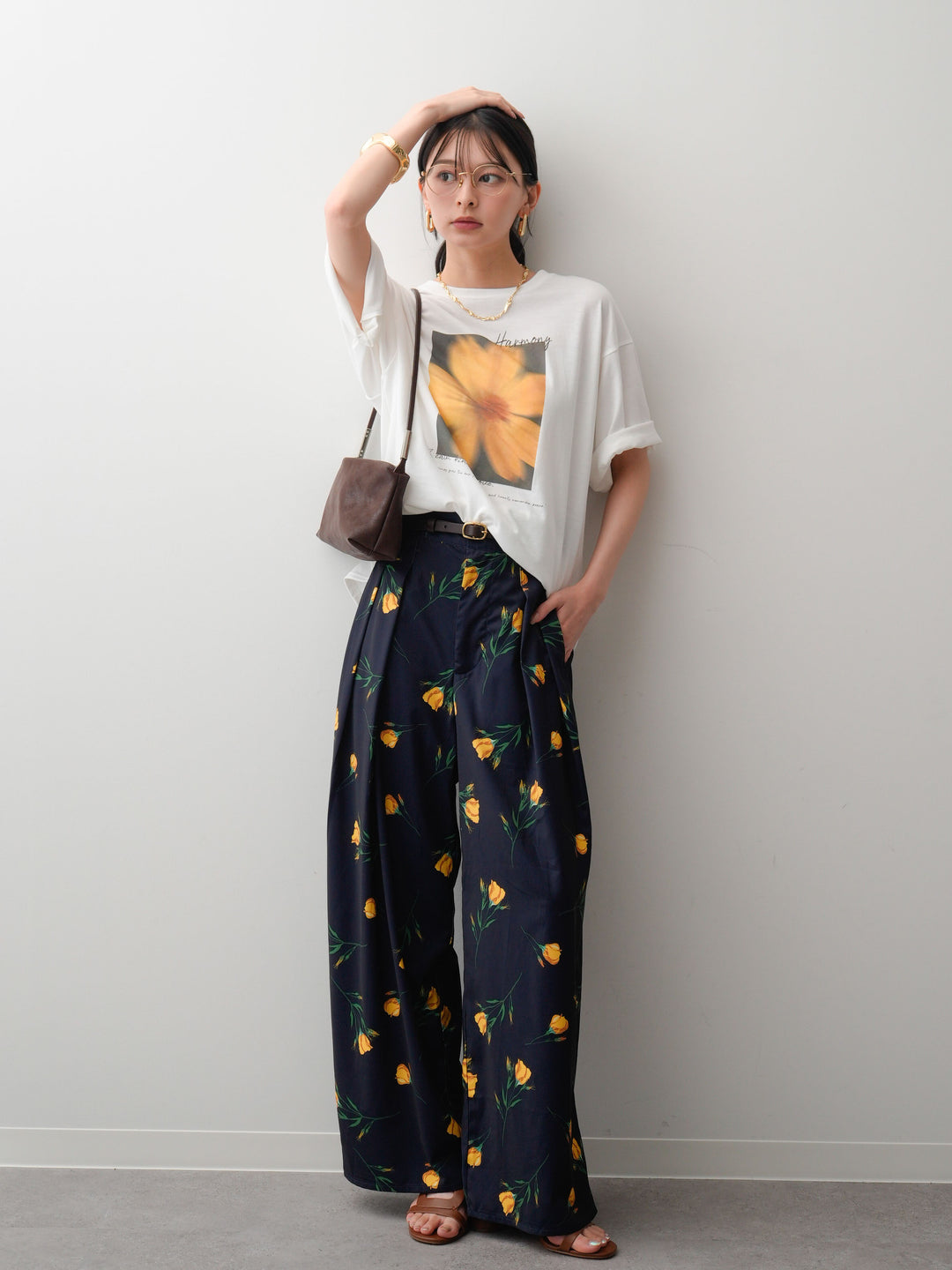 [SET]フラワーフォトTEE+フラワープリントドレープタックパンツ(2set)