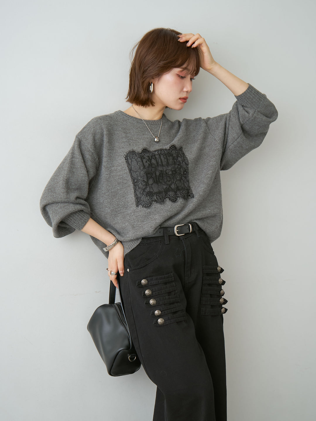 [SET]アルパカタッチ刺繍レースロゴニットプルオーバー+選べるアクセセット(2set)