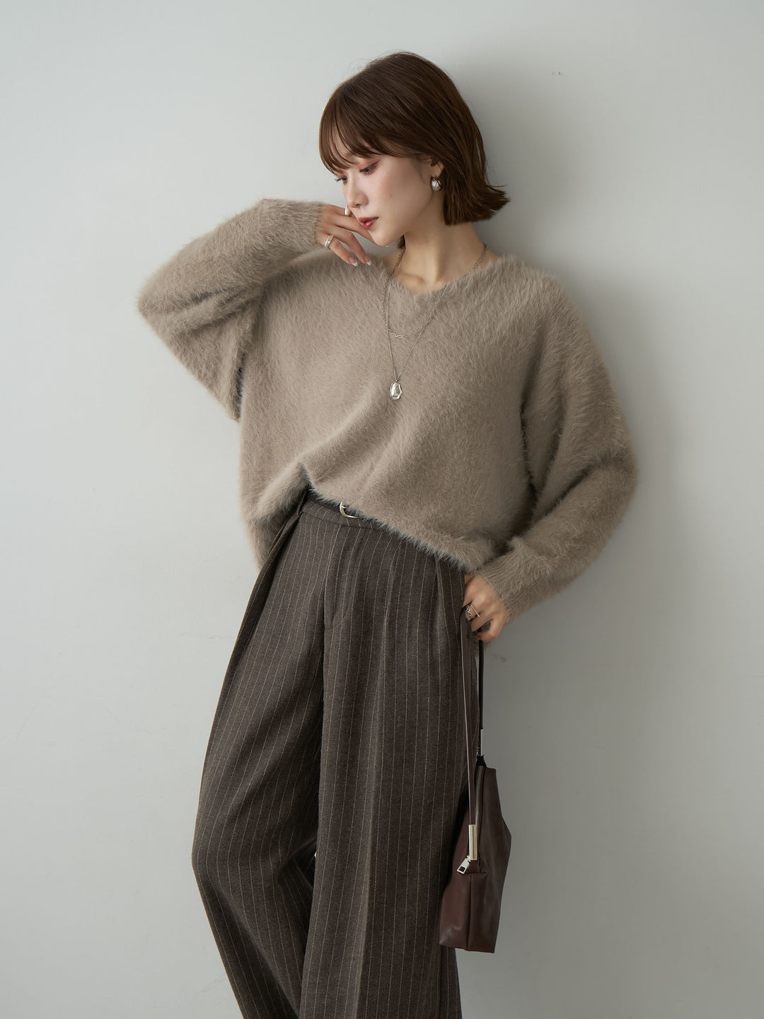 [SET]バックリボンVネックシャギーニットトップス+バックリボンVネックシャギーニットトップス(2set)