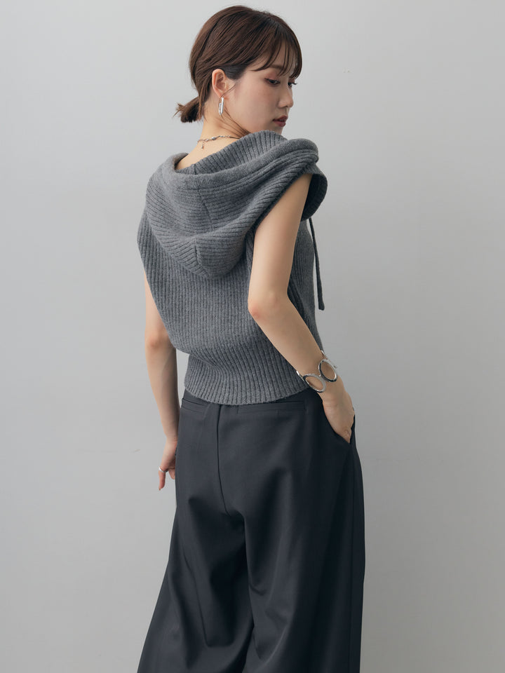 [予約]アルパカタッチフードリブニットベスト/charcoal