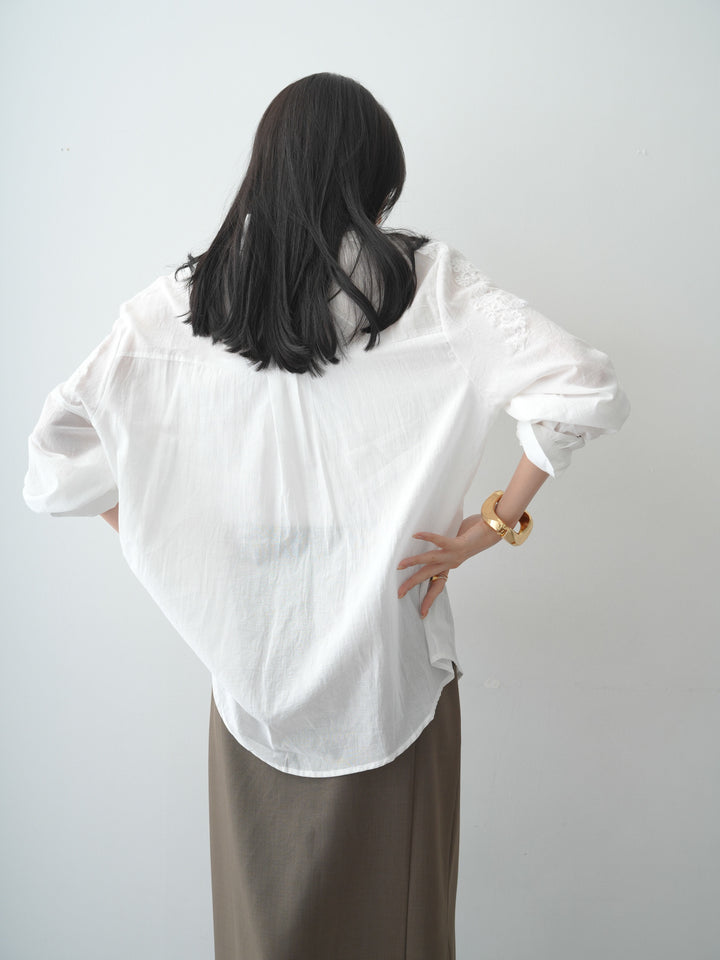 [SET]フロントレースリネンブラウス+クレープデシンフラップ付きストレートスカート(2set)