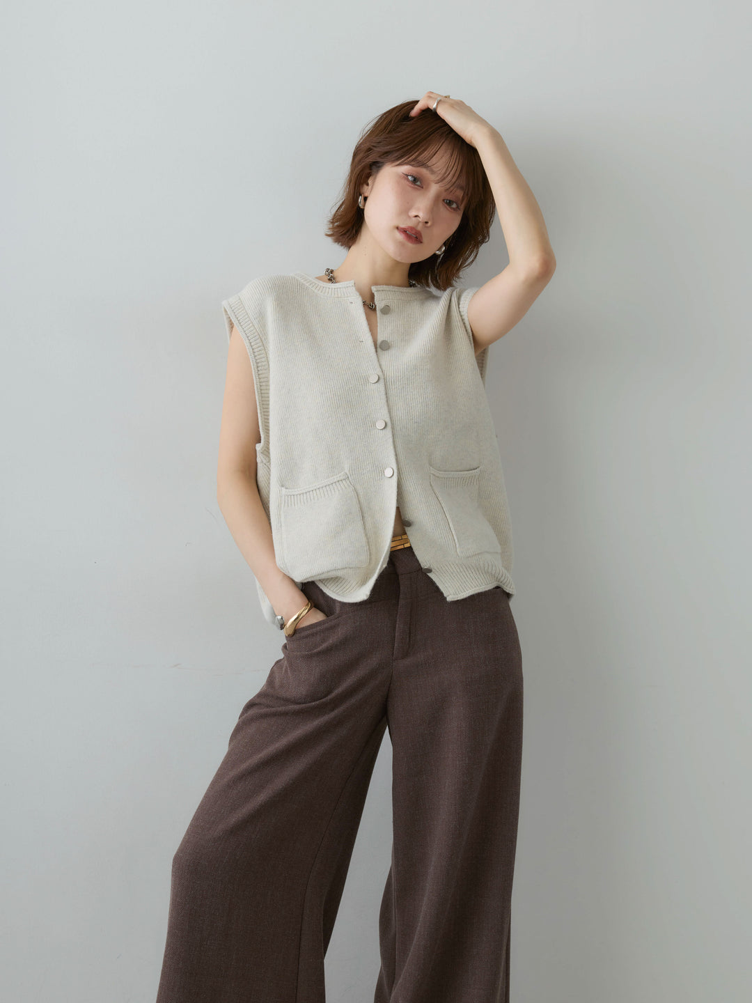 [SET]シルバーボタンニットベスト+ベルト付ポケットデザインワイドストレートパンツ(2set)