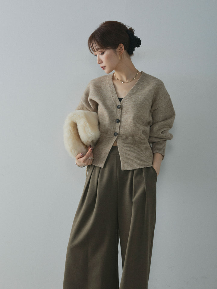 【Allure】[SET]アルパカタッチVネックカーディガン+スカーフ付ワイドパンツ(2set)