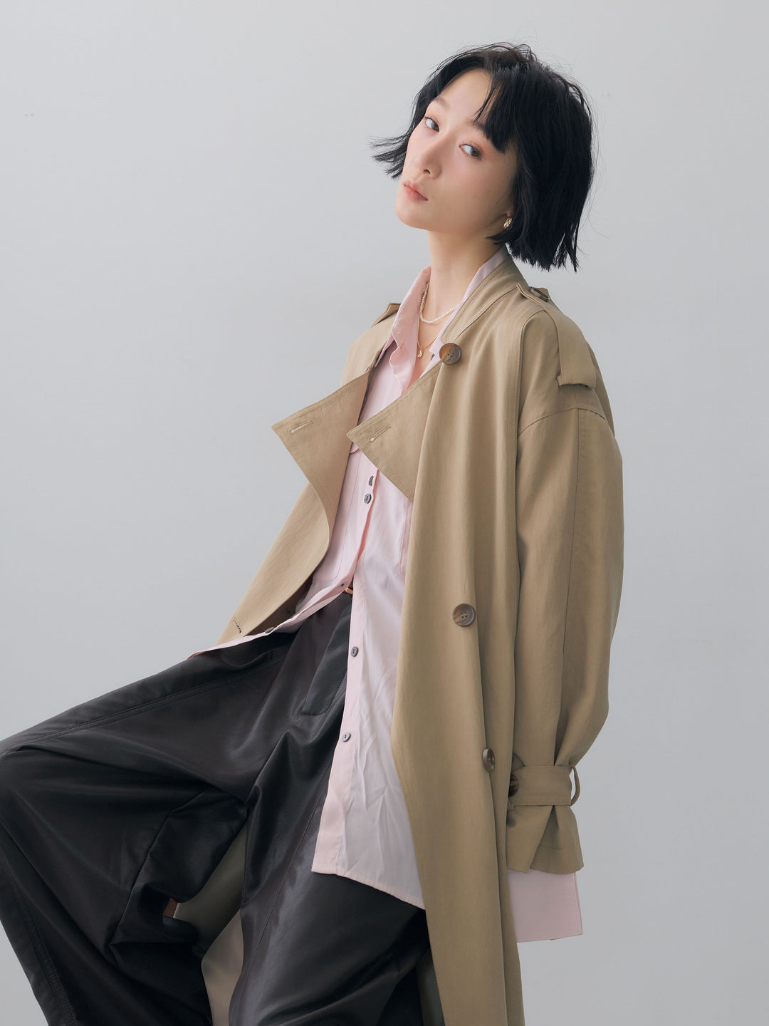 [SET]ミニラペルアシンメトリーロングトレンチ+フェイクレザーワイドパンツ(2set)