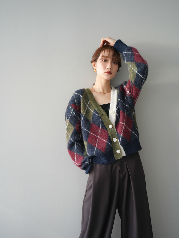 [予約]配色アーガイル柄ニットカーディガン/green