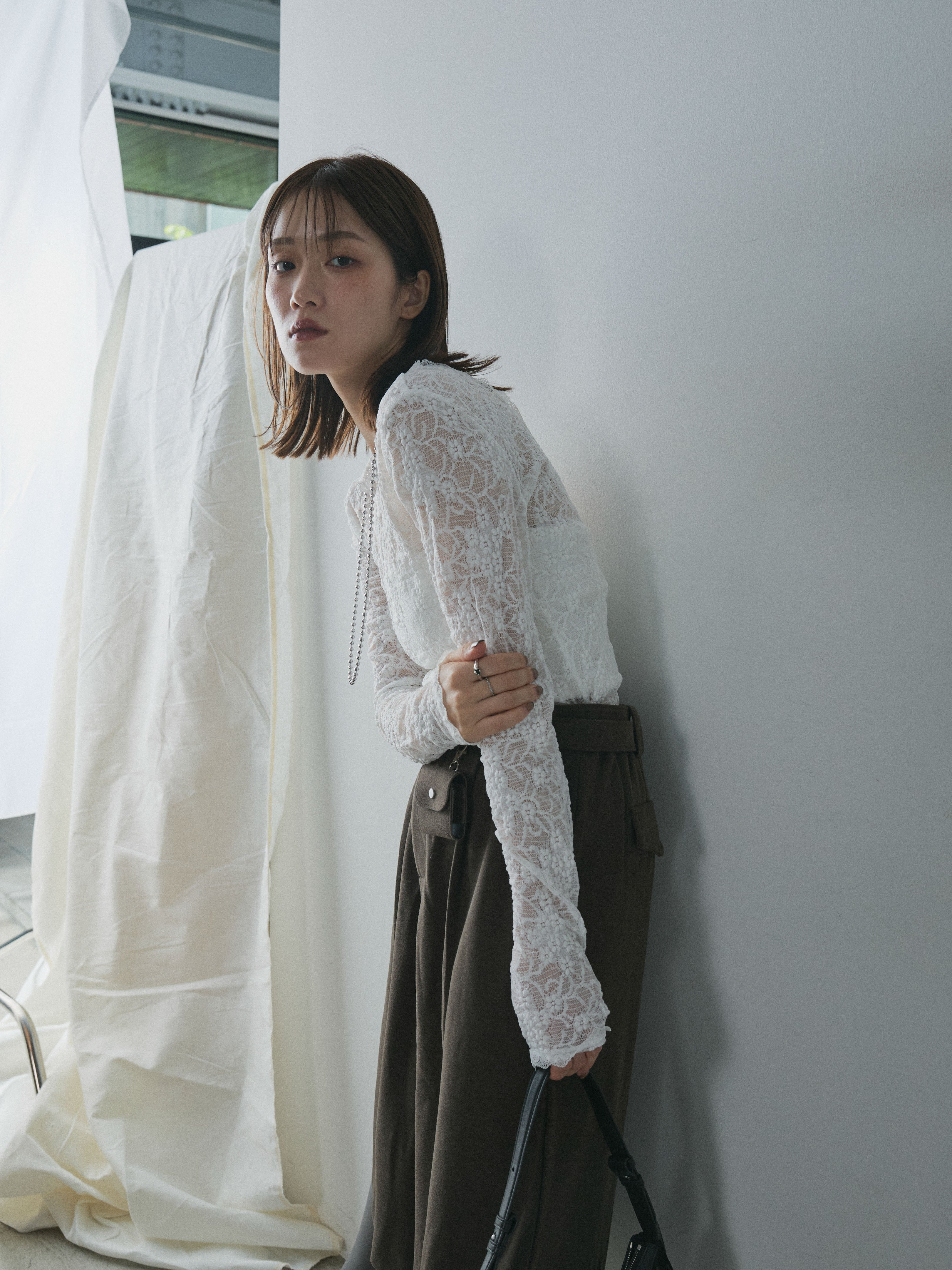 Mediam Knit Lace Tops ニットレーストップス MOUSSY | EYELET LACE