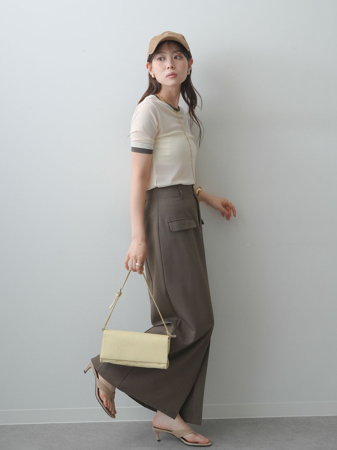 [SET]トリムレイヤードシアー半袖トップス+クレープデシンフラップ付きストレートスカート(2set)
